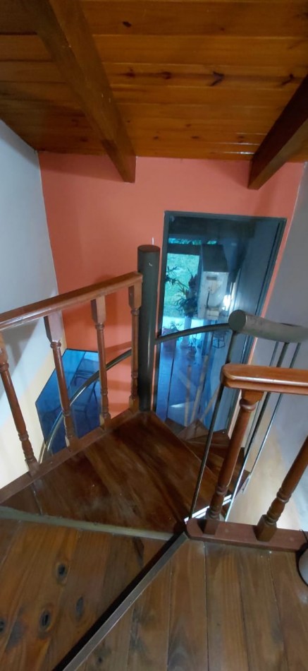 Casa a la Venta con Piscina y Quincho- VIEYTES 1847