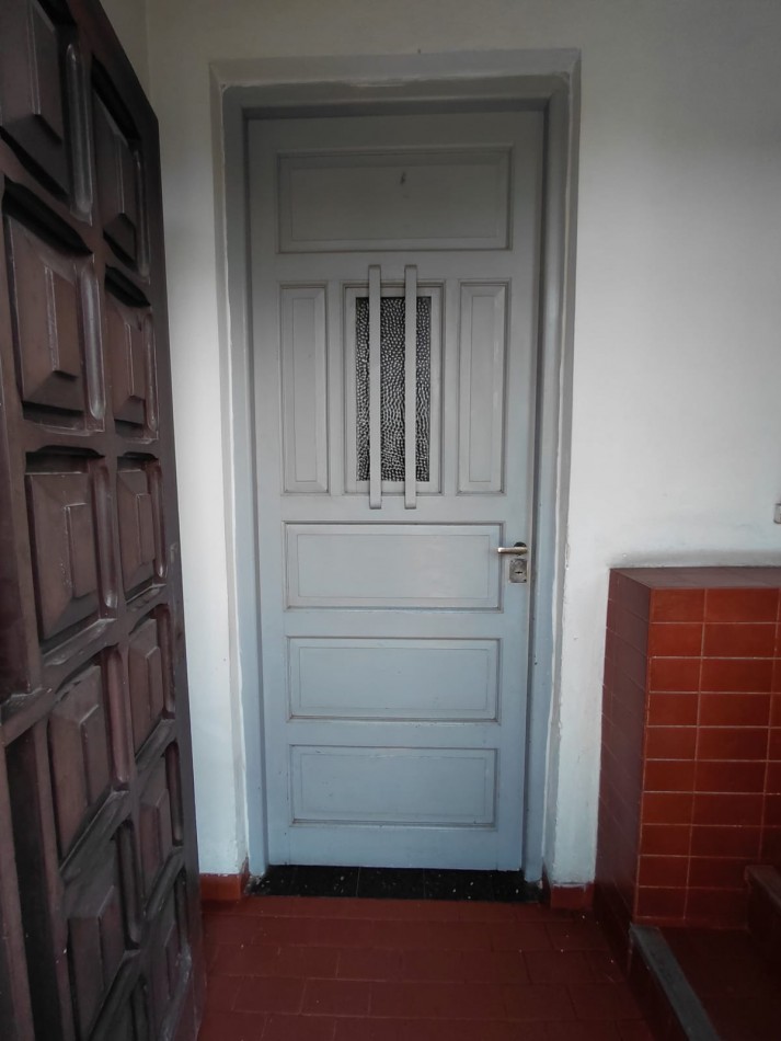 DOS VIVIENDAS en LAVAISSE casi Av. F.Zuviria