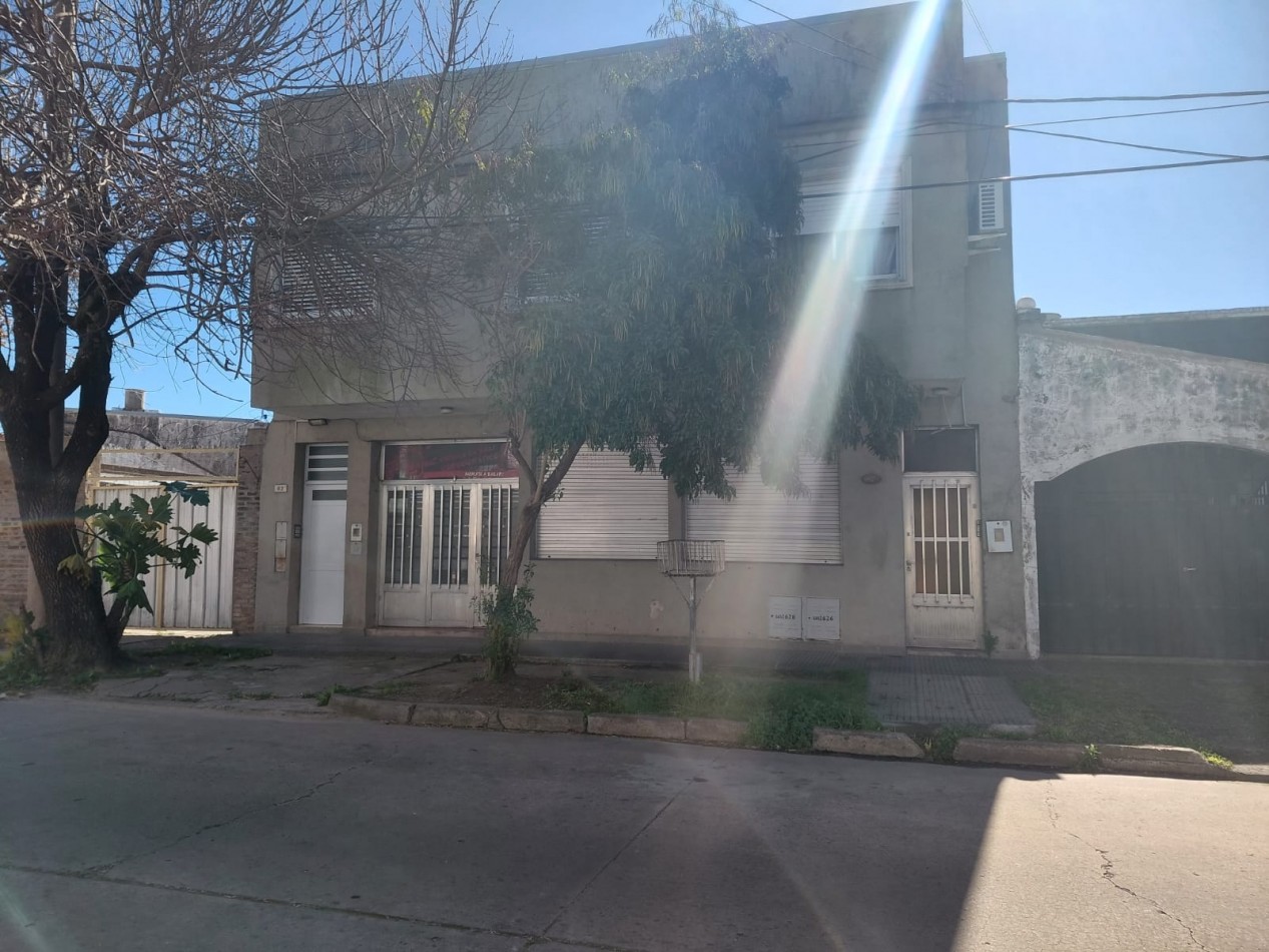 CASA INTERNA a metros de Av. Gral. Paz