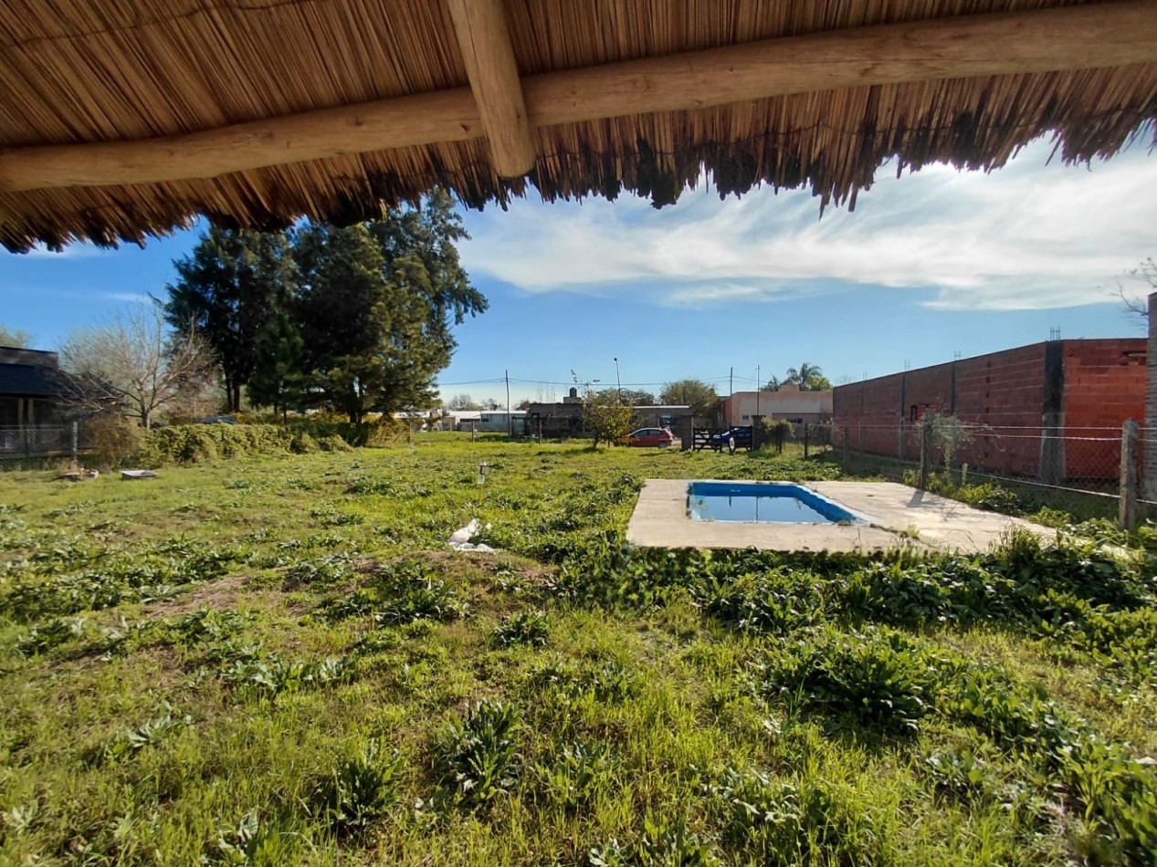 Terreno con Quincho y Pileta en A.Leyes (Ruta 1 - Km 12,5)